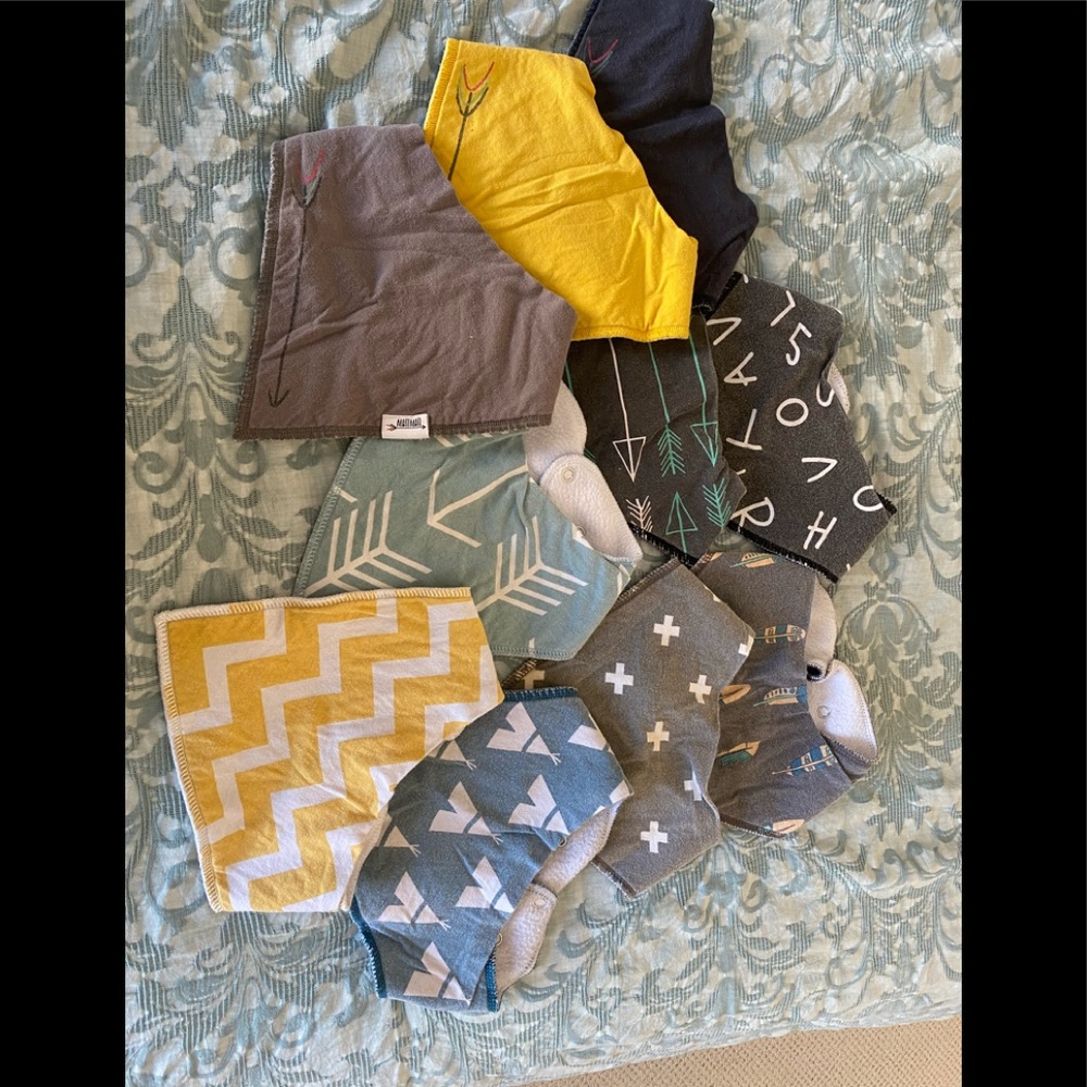 Infant bandana bibs